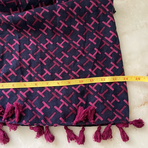 EUC TOMMY scarf - Picture 2 of 4